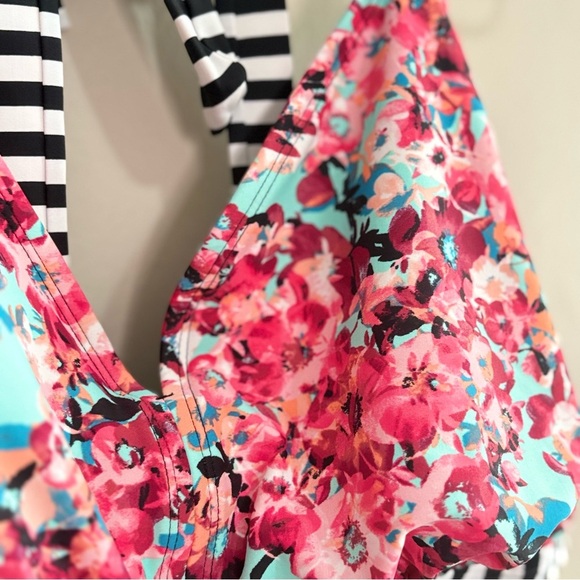 George Pink & Aqua Floral w Striped Band Plus Size Bikini Top - Picture 4 of 9